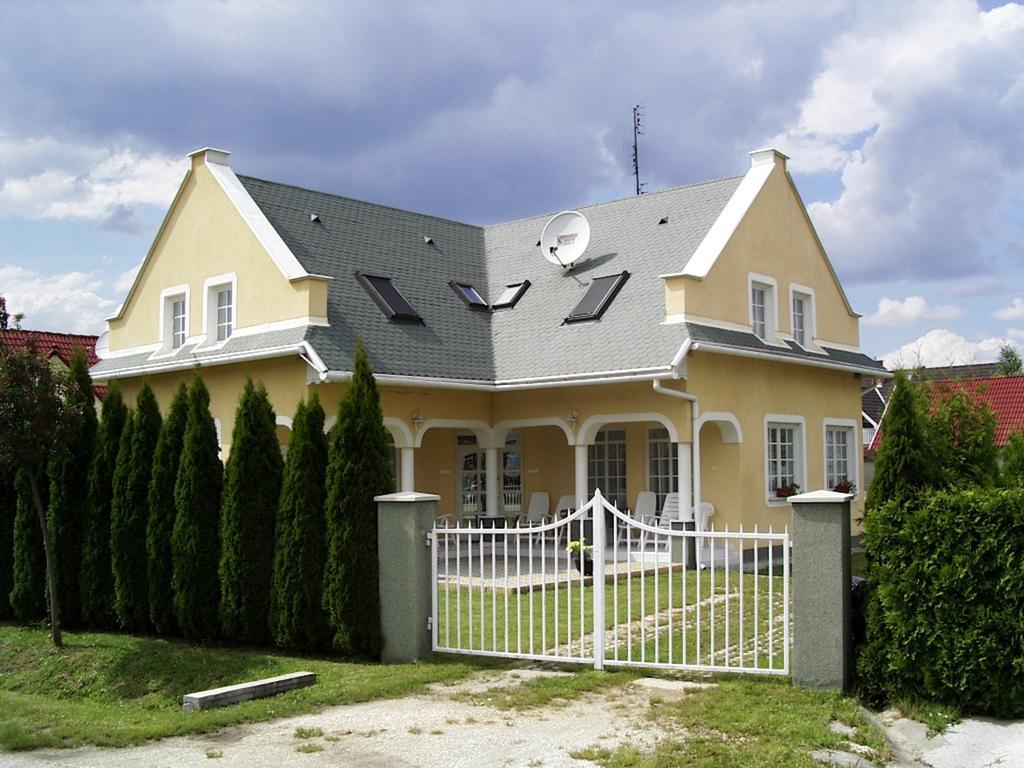 Pacsirta Apartman Lenti Habitación foto